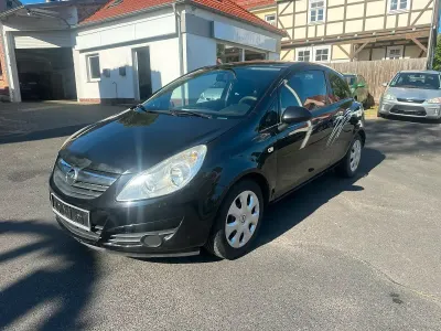 Używany Opel Corsa Edition 80 KM (58 kW) 2008 Czarny Hatchback