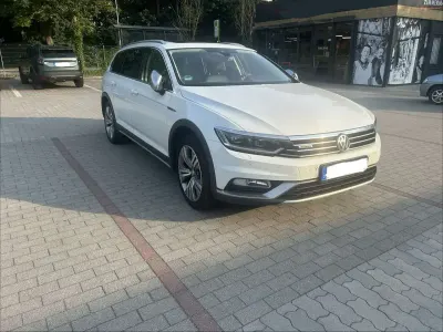 Gebraucht VW Passat Alltrack 190 PS (139 kW) 2017 Weiß Kombi