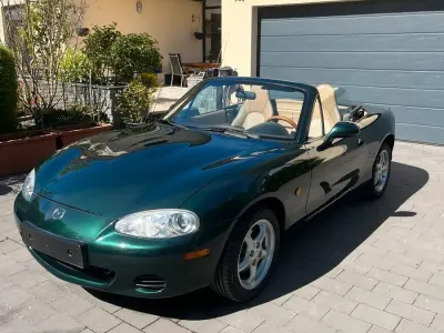 Usata Mazda MX5 Edition 110 CV (80 kW) 2001 Verde Cabrio