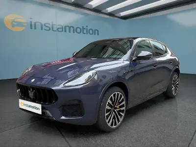 Neu Maserati Grecale 330 PS (242 kW) 2026 Violett SUV