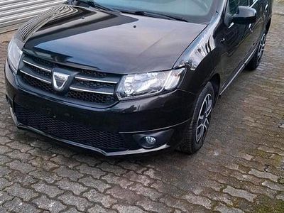 Gebraucht Dacia Logan 105 PS (77 kW) 2014 Schwarz Kombi