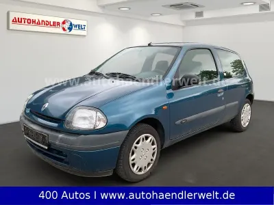 Gebraucht Renault Clio II LIMITED 58 PS (42 kW) 1999 Blau Kleinwagen
