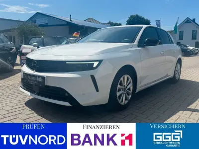 Gebraucht Opel Astra Elegance 131 PS (96 kW) 2023 Weiß Kleinwagen