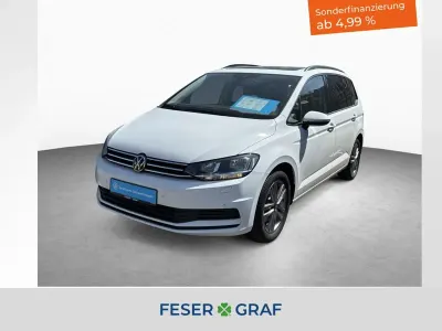Gebraucht VW Touran Comfortline 150 PS (110 kW) 2023 Pure white Van / Kleinbus