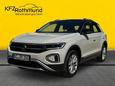 Gebraucht VW T-Roc Style 150 PS (110 kW) 2024 Ascotgrau SUV