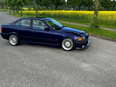 Gebraucht BMW 328 M Sport 193 PS (141 kW) 1995 Blau Limousine