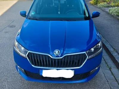 Gebraucht Skoda Fabia Ambition 95 PS (69 kW) 2019 Blau Kleinwagen