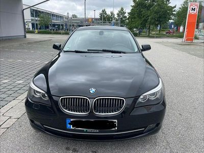 Gebraucht BMW 523 Lifestyle 190 PS (139 kW) 2009 Schwarz Limousine
