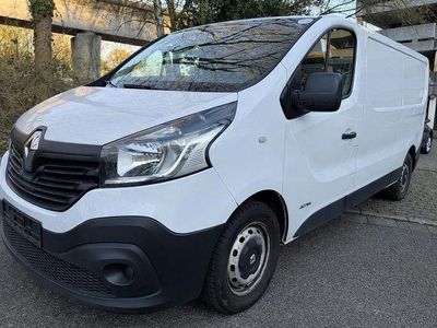 Gebraucht Renault Trafic Komfort 116 PS (85 kW) 2016 Weiß Van / Kleinbus