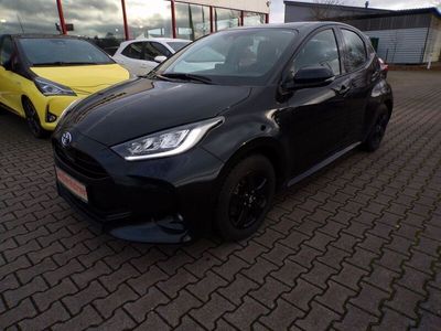 Gebraucht Toyota Yaris Hybrid Team 92 PS (67 kW) 2022 Schwarz Limousine