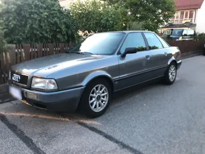 Gebraucht Audi 80 116 PS (85 kW) 1994 Grau Limousine