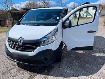 Gebraucht Renault Trafic Komfort 95 PS (69 kW) 2018 Weiß Van / Kleinbus