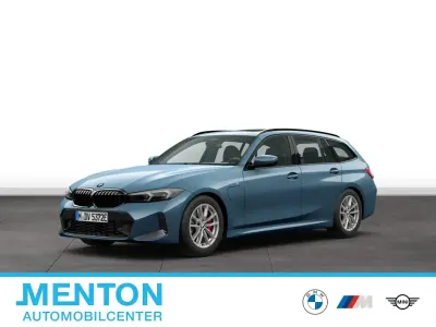 Gebraucht BMW 330e Sport Line 292 PS (214 kW) 2025 Blau Kombi
