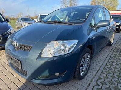 Usata Toyota Auris Life 101 CV (74 kW) 2009 Blu Utilitaria