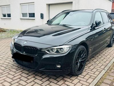 Schwarz Gebraucht 2018 BMW 335 M Sport Kombi | 16.490 € (Superpreis)