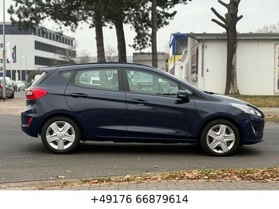Gebraucht Ford Fiesta Cool & Connect 86 PS (63 kW) 2020 Blazerblau Kleinwagen