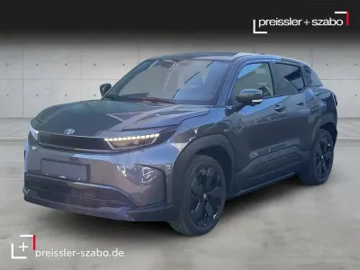 Neu Toyota Urban Cruiser Lounge 128 kW (175 PS) 2026 Andere SUV