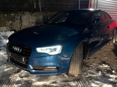 Używany Audi A5 Comfort 245 KM (180 kW) 2012 Niebieski Coupe