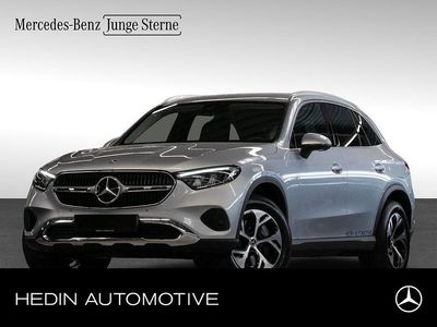Blau Gebraucht 2024 Mercedes GLC300e Avantgarde Limousine | 52.900 € (Superpreis)