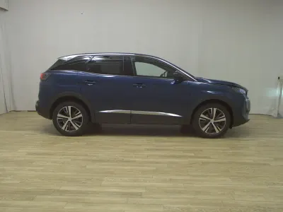 Brugt Peugeot 3008 Allure 131 HK (96 kW) 2023 Blå SUV