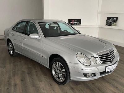 Gebraucht Mercedes E500 387 PS (284 kW) 2008 Silber Limousine