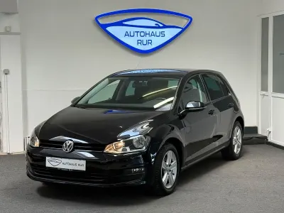 Gebraucht VW Golf VII Comfortline 105 PS (77 kW) 2013 Schwarz Kleinwagen