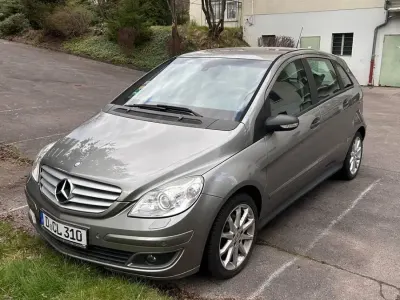 Second-hand Mercedes B180