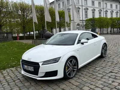 Gebraucht Audi TT S-Line 230 PS (169 kW) 2015 Weiß Coupé