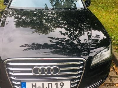 Audi A8L