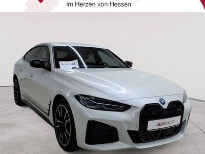 Gebraucht BMW i4 Shadowline 400 kW (544 PS) 2023 Mineralweiß metallic Limousine
