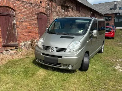 Gebraucht Renault Trafic 115 PS (84 kW) 2007 Grün Van / Kleinbus