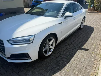 Gebraucht Audi A5 S-Line 150 PS (110 kW) 2019 Weiß Coupé