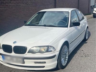 BMW 325