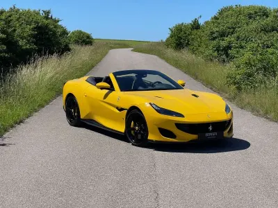 Gebraucht Ferrari Portofino 600 PS (441 kW) 2019 Gelb Cabrio