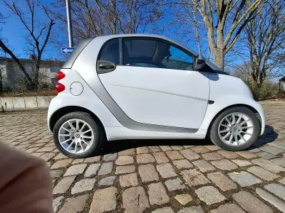 Używany Smart ForTwo Coupé 71 KM (52 kW) 2010 Biały Coupe