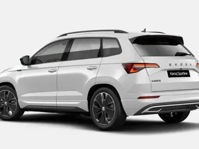 Nuova Skoda Karoq SportLine 150 CV (110 kW) 2026 Bianco SUV
