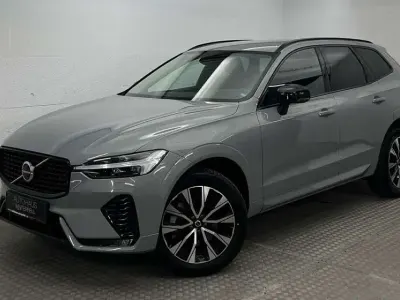 Gebraucht Volvo XC60 Plus 252 PS (185 kW) 2023 Vapour grey SUV