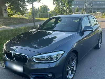 Gebraucht BMW 120 Sport Line 190 PS (139 kW) 2018 Grau Kleinwagen