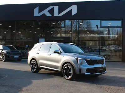 Nouă Kia Sorento Spirit 193 CP (141 kW) 2026 Gri SUV