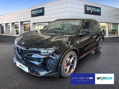 Gebraucht Alfa Romeo Junior Veloce 206 kW (281 PS) 2025 Schwarz SUV