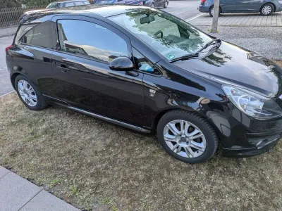 Gebraucht Opel Corsa 101 PS (74 kW) 2011 Schwarz Kleinwagen