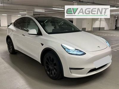 Second-hand Tesla Model Y Long Range AWD 378 kW (514 CP) 2021 Alb SUV