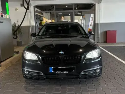 Gebraucht BMW 530 Luxury Line 258 PS (189 kW) 2014 Schwarz Limousine