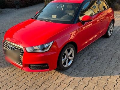 Second-hand Audi A1 S-Line 90 CP (66 kW) 2016 Roșu Hatchback