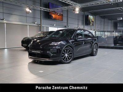 Gebraucht Porsche Macan 4 Electric 300 kW (408 PS) 2026 Tiefschwarz SUV