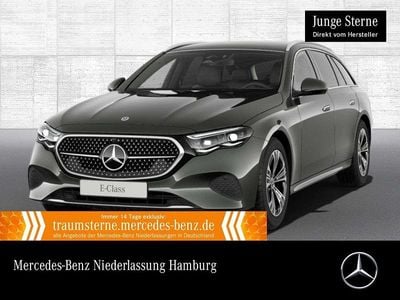 Grau Gebraucht 2024 Mercedes E220 Avantgarde Limousine | 49.980 € (Fairer Preis)