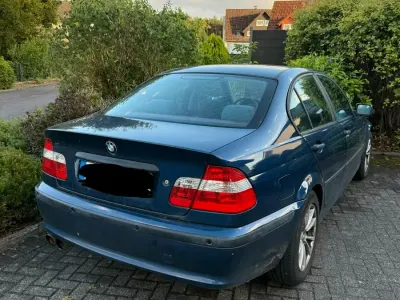 Gebraucht BMW 316 M Sport 116 PS (85 kW) 2003 Blau Limousine