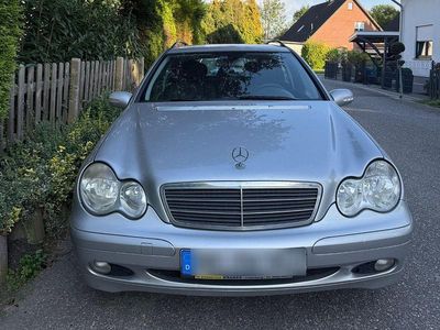Mercedes C180