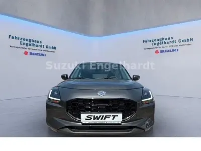 Neu Suzuki Swift Comfort+ 83 PS (61 kW) 2026 Grau Kleinwagen