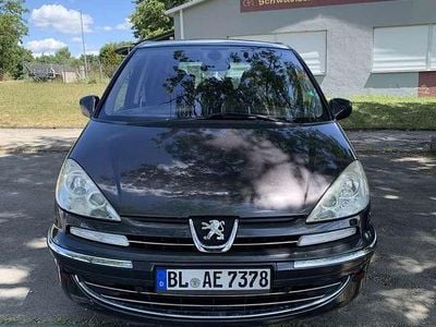 Peugeot 807